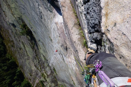 ØNSKER INGEN VIA FERRATA HER: Både Norges klatreforbund, Kolsås klatreklubb, Drammen klatreklubb og Norsk Tindeklub uttaler seg kritisk til planene om via ferrata på det svært kjente og viktige klatrefjellet Andersnatten (bildet). Arkivfoto: Dag Hagen via ferrata andersnatten