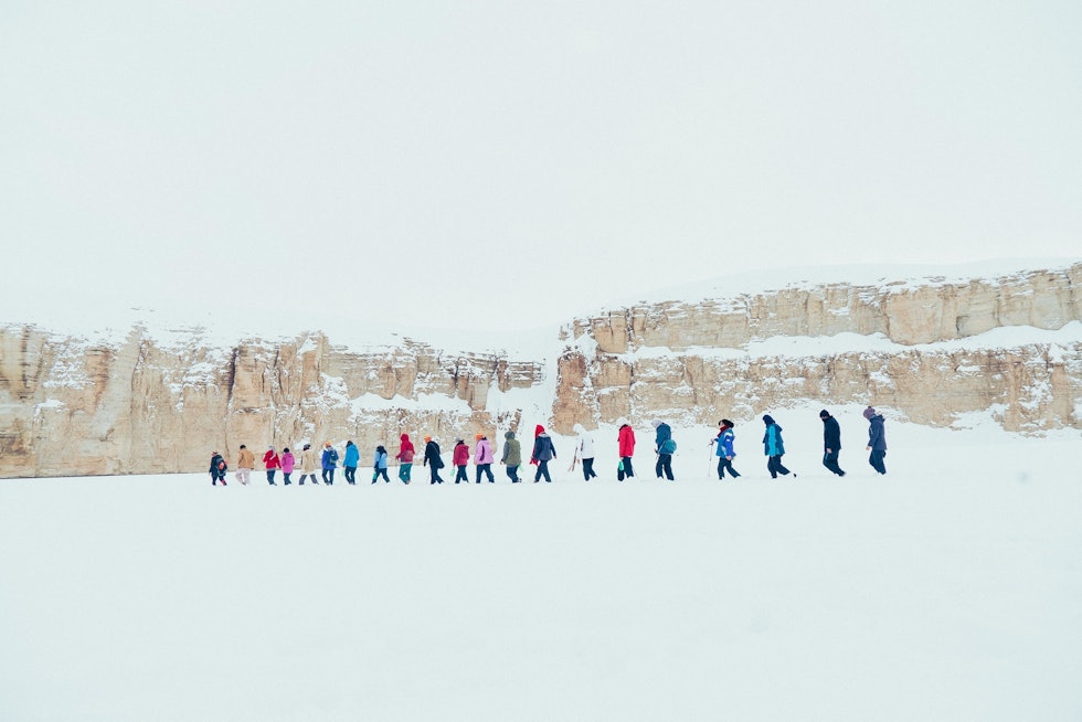 JENTENE PÅ TUR: Det kan være lenge til disse jentene i Ascend Athletics kan gå på tur igjen i de afghanske fjellene. Foto: Kaisa Markhus @camabam Ascend 33 (1 of 1)