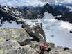 KLATREKLASSIKER: Siv-Elin Skogen i toppartiet på klassikerruta Søre Dyrhaugstind fra Bandet i Hurrungane i Jotunheimen. Foto: Tore Meirik Søre Dyrhaugstind fra bandet Hurrungane Jotunheimen klatring