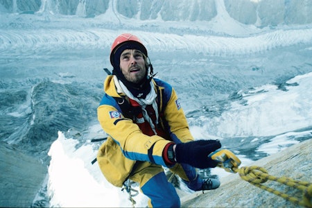 BRAKSUKSESS: Field Productions sin dokumentarfilm om Trango har fått strålende kritikker og er sett av svært mange på kino. Her er legenden Hans Christian Doseth i aksjon på Trango i 1984. Foto: Stein P. Aasheim BRAKSUKSESS: Field Productions sin dokumentarfilm om Trango har fått strålende kritikker og er sett av svært mange på kino. Her er legenden Hans Christian Doseth i aksjon på Trango i 1984. Foto: Stein P. Aasheim