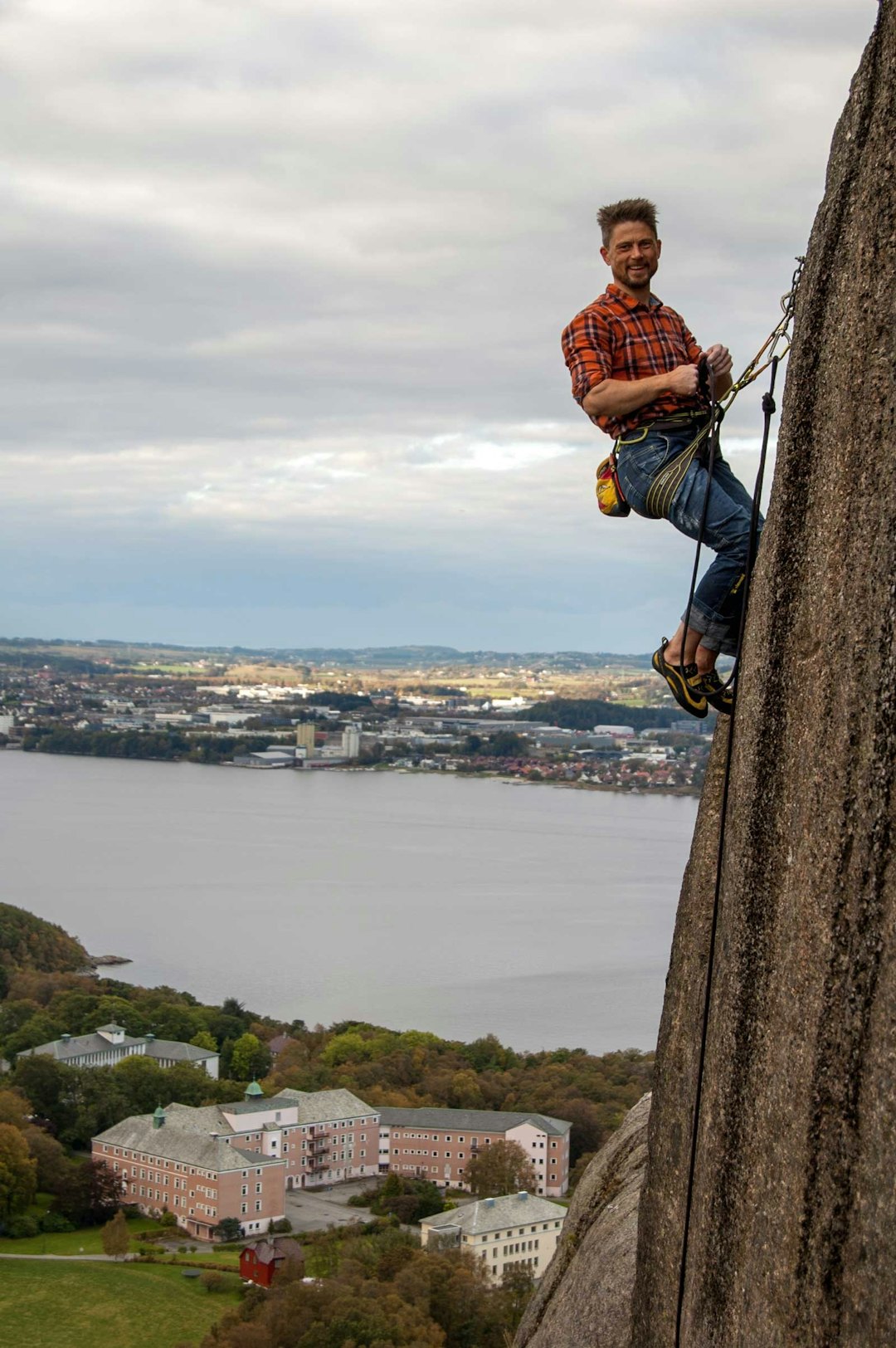 I boks: Imperiet (7+) er besteget og Dale-integralen er i boks. Foto: Leiv Aspelund Daleintegralen-Jon-Egil-Auestad-2