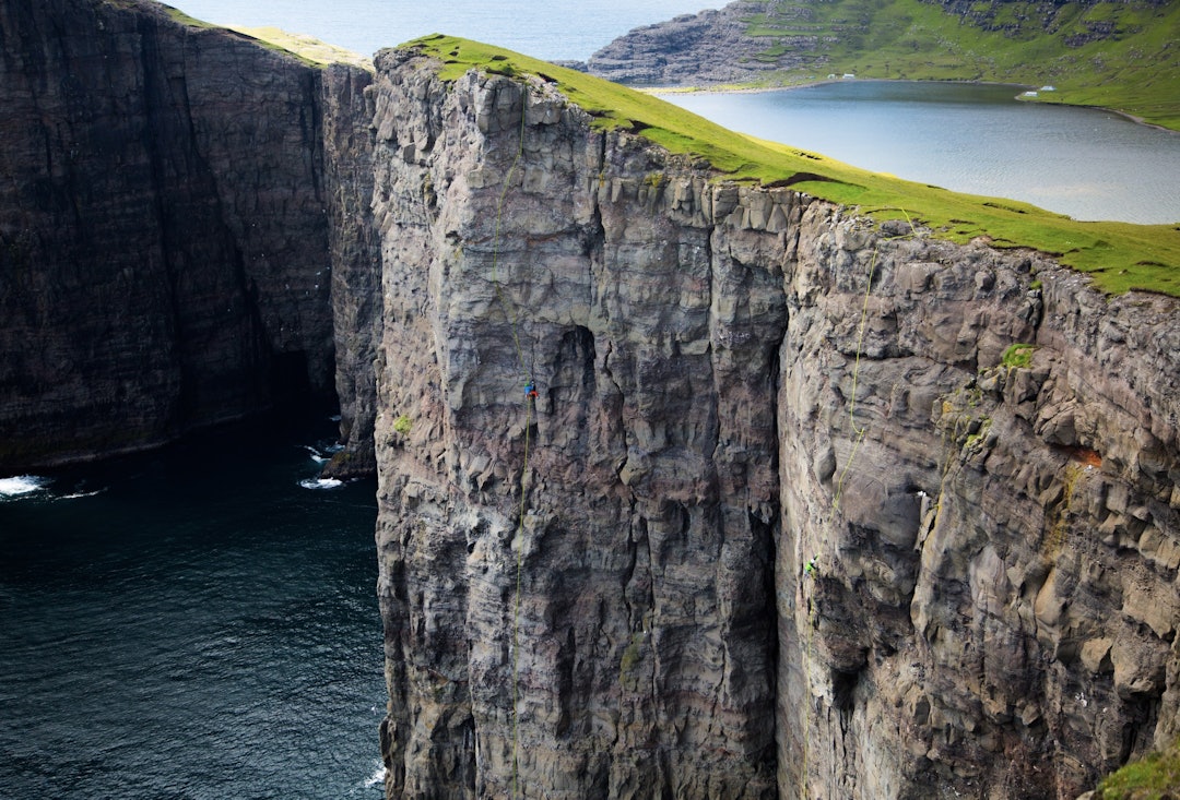 faroeislandclimb faroeislandclimb