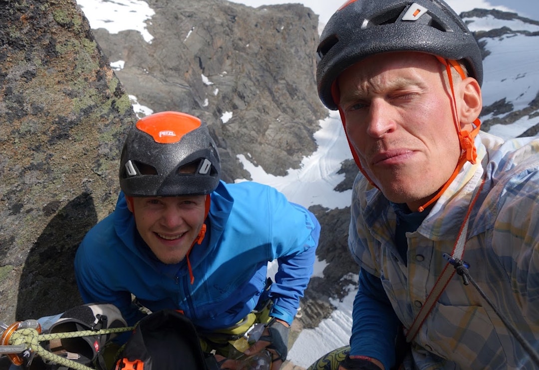 To tøffe typer: Lars Martin Solberg og Sigbjørn Veslegard i veggen. Foto: Sigbjørn Veslegard sigbjørn