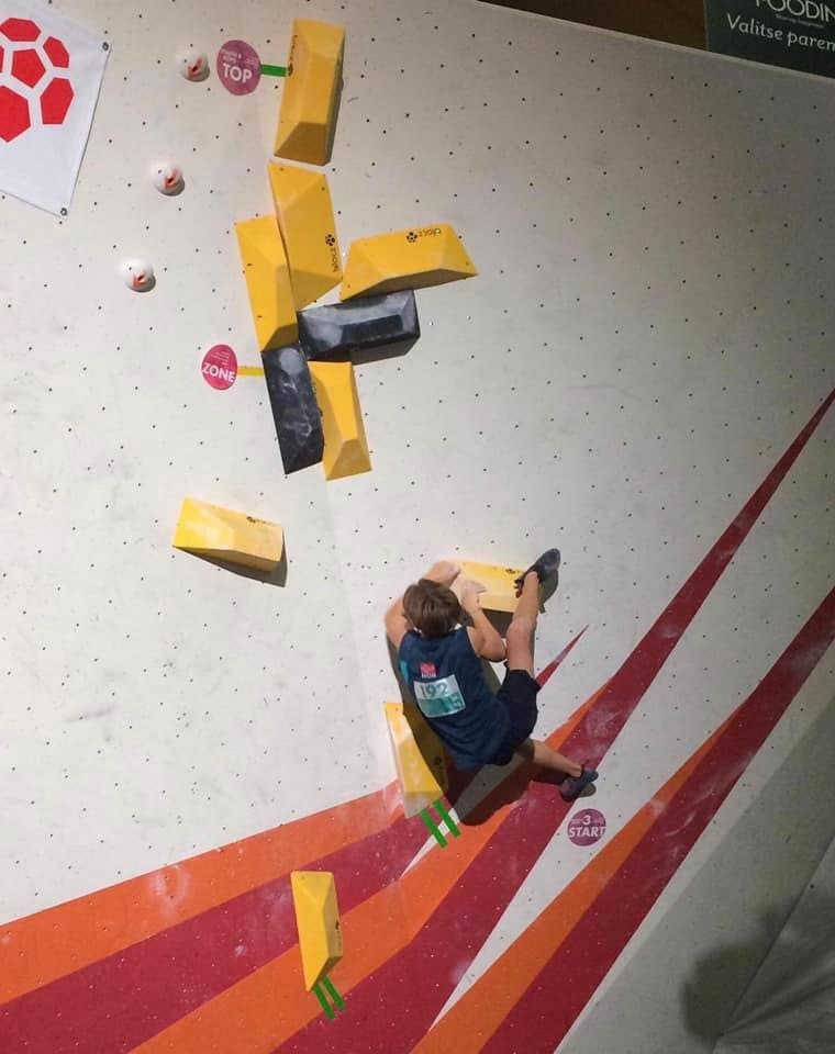 Teodor Kirkebø vinner nordisk mestersap i klassen youth B. Foto: Albert Suthurst 73249204_2482633908616160_656791561455009792_n