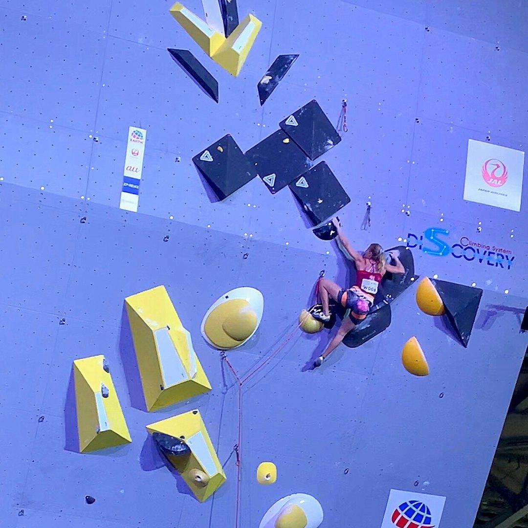 85528603-5AE5-4C13-8D0A-52C8469F393B 85528603-5AE5-4C13-8D0A-52C8469F393B