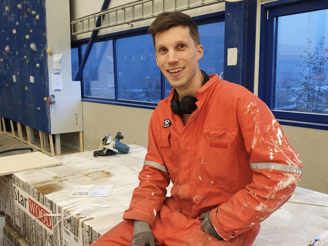 Daglig leder Torbjørn Wiken stenger nå Førde klatresenter etter et større smitteutbrudd som kan spores tilbake til klatresenteret. torbjoern-wiken-er-ny-daglig-leder-paa-foerde-klatresenter-crop1280