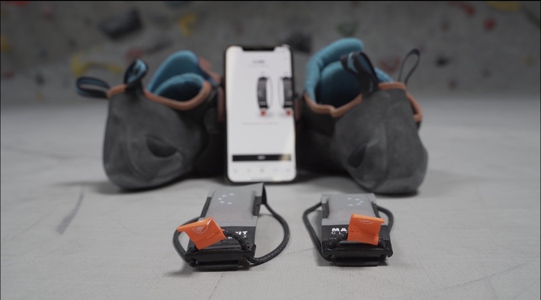 MAMMUT CLIMBAX: verdens første pulsklokke for klatring. Du har to armbånd og appen på mobilen. Foto: Mammut Climbax_Product_3_landscape_website