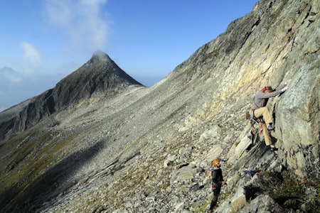 Tore Lundberg starter på den nye ruta på Klauva. Foto: Iver Gjelstenli Tore Lundberg starter på den nye ruta på Klauva. Foto: Iver Gjelstenli