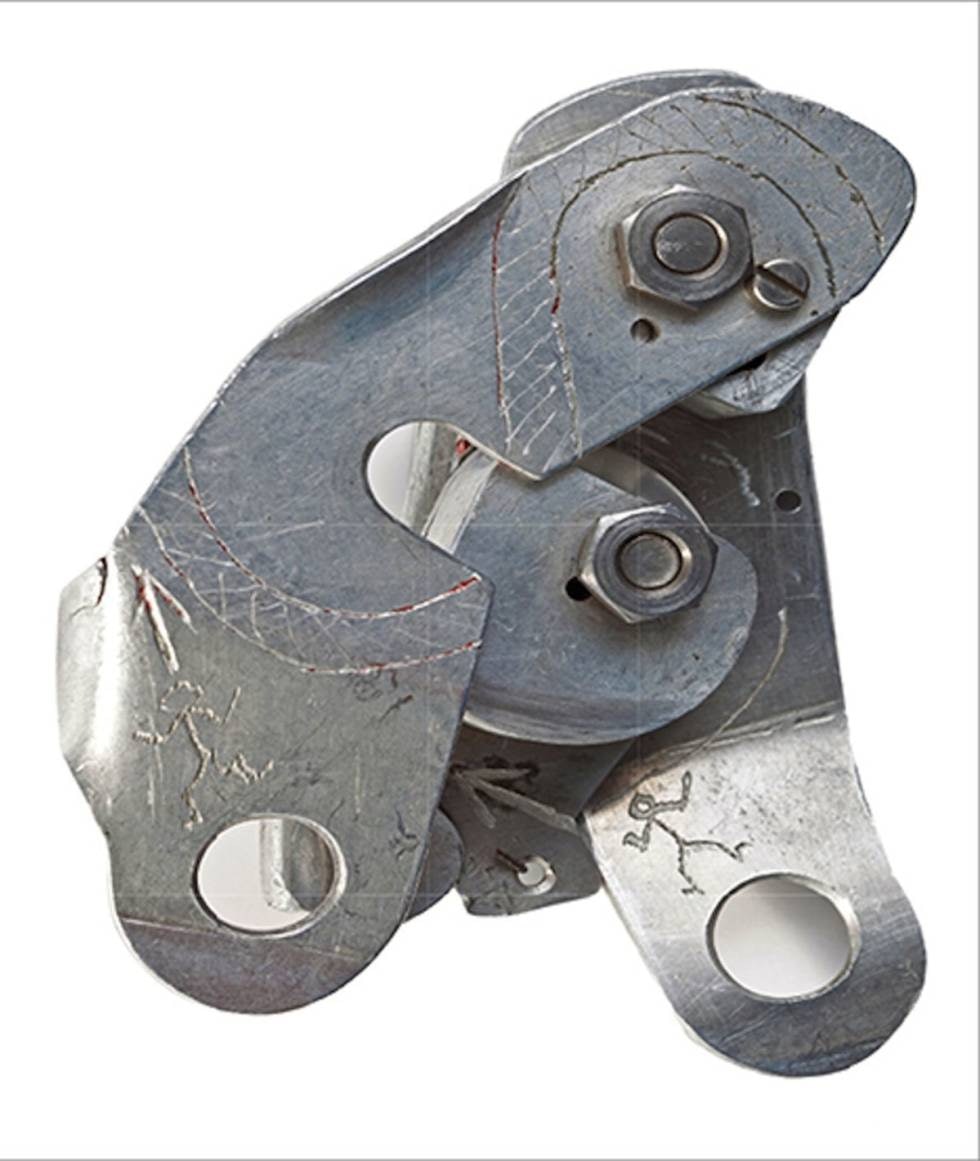 Prototype: Dette ble til den berømte GriGrien – verdens mest brukte assisterende taubrems. Prototype: Dette ble til den berømte GriGrien – verdens mest brukte assisterende taubrems.