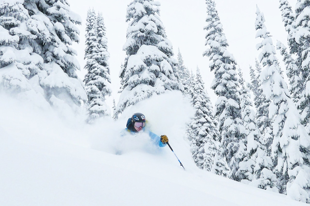 PUDDER: Robert Pallin Aaring (på bildet) og Heidi Pallin Aaring traff mildt sagt blink med forholdene i Whistler. Foto: Privat PUDDER: Robert Pallin Aaring (på bildet) og Heidi Pallin Aaring traff mildt sagt blink med forholdene i Whistler. Foto: Privat