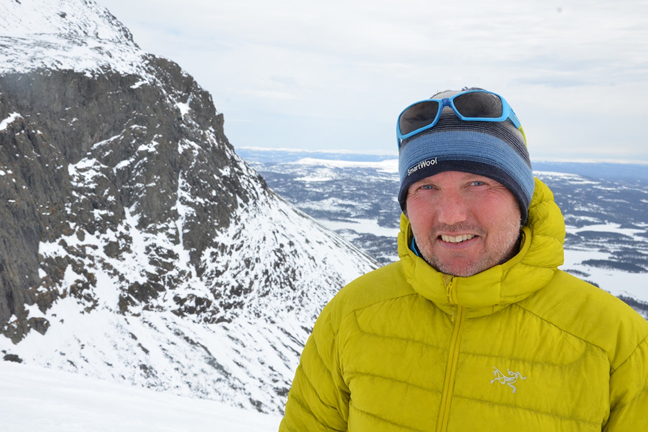 SKREDPROBLEM: Se Markus Landrø forklare flere skredproblemer her. Foto: Erlend Sande Markus Landrø