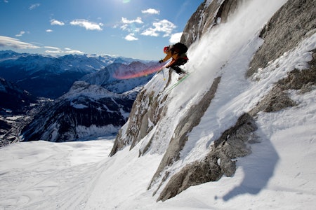 ALPENE: Italia vil stenge skianlegg før julen, og får støtte fra Angela Merkel. Her ser vi Frode Grønvold i den nord-italienske skiperlen Courmayeur. Foto: Christian Nerdrum Alpene Courmayeur