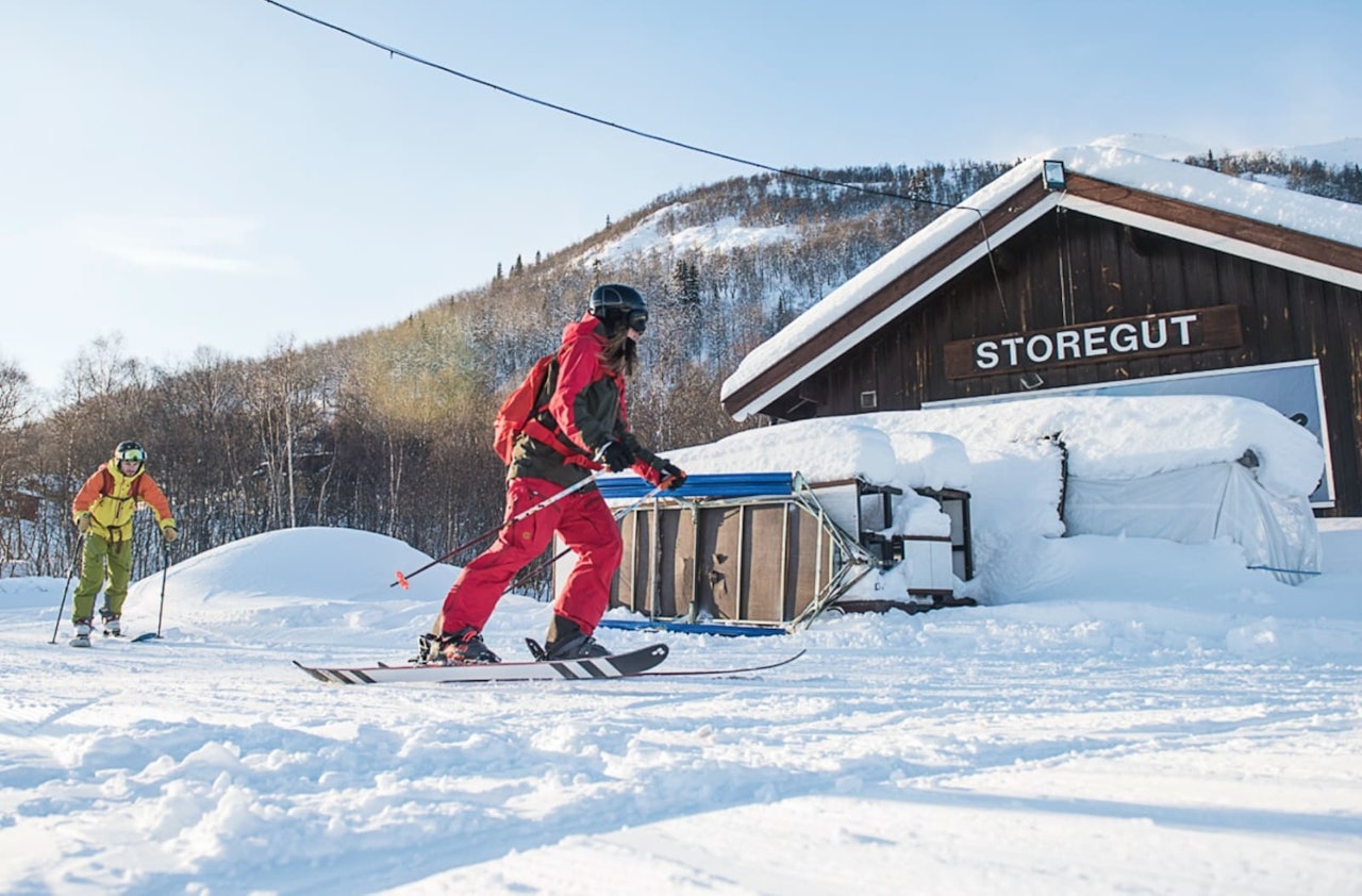 Rauland raulandsfjell vierli rauland skisenter alpint snowboard fri flyt guide snowboard ski freeride