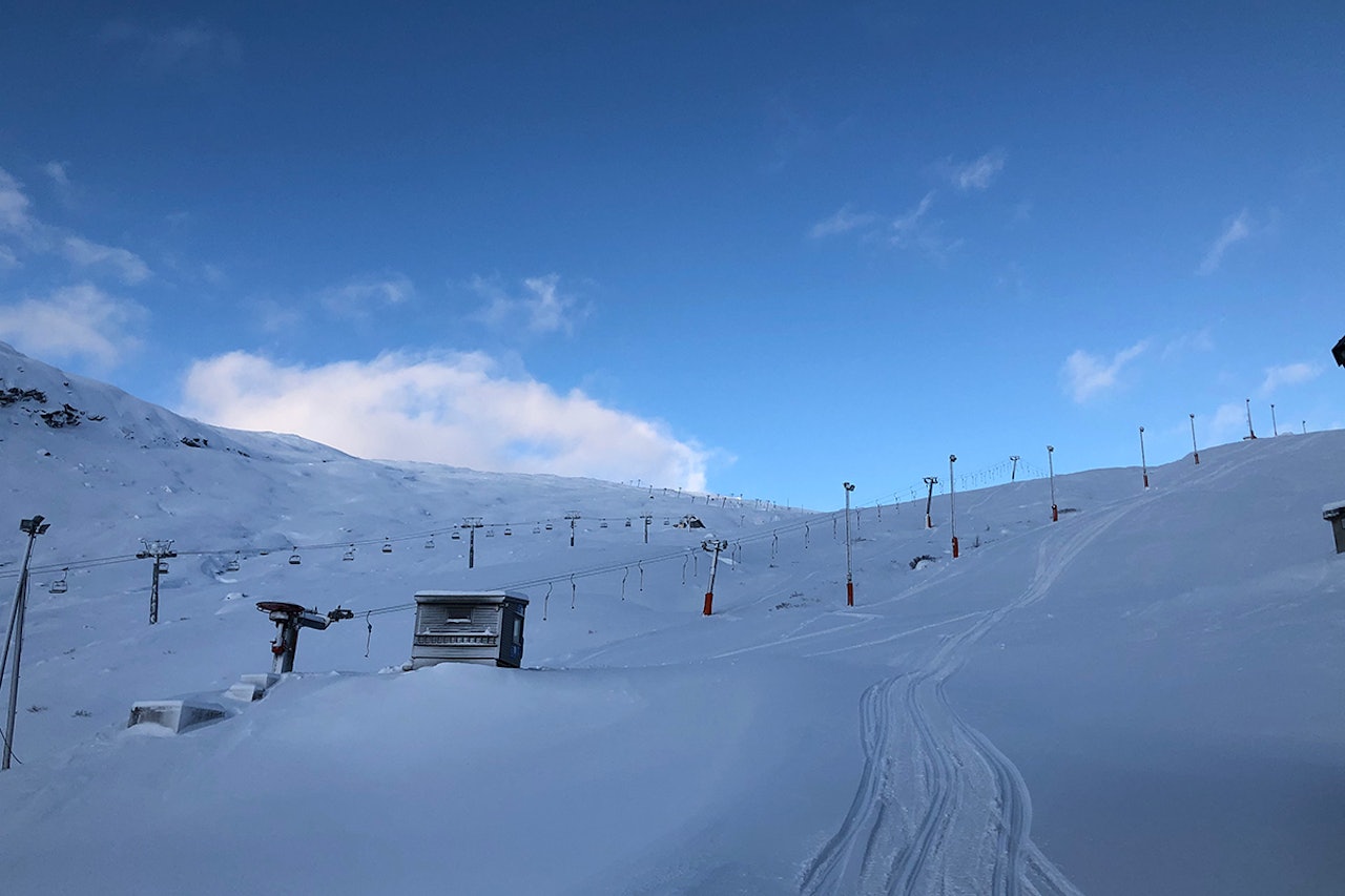SESONGÅPNER: Lørdag åpner Røldal for sesongen. Slik så det ut i skianlegget i går. Foto: Oddvar Bratteteig/Røldal skisenter SESONGÅPNER: Lørdag åpner Røldal for sesongen. Slik så det ut i skianlegget i går. Foto: Oddvar Bratteteig/Røldal skisenter