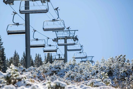 HØYE PRISER: Vail i Colorado har heiskort for nærmere 2000 kroner i ferien. Foto: Vail