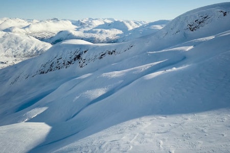 Fra Guridalen over Hornindal skisenter. Foto: Christian Nerdrum Hornindal ski alpint topptur randonee fri flyt guide sunnmøre sunnmørsalpene