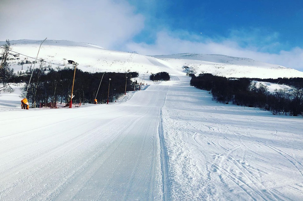 VANGSLIA: Skal du stå på ski her, må du nå betale parkeringsavgift. Foto: Oppdal Skisenter Vangslia Oppdal