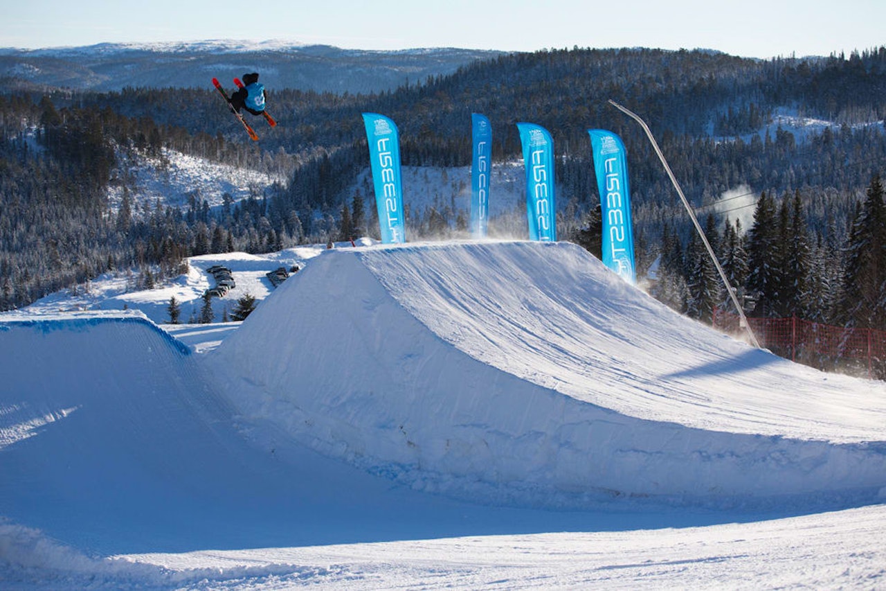 NORGESCUP: Det blir norgescup i både snowboard og ski på Vassfjellet i år. Foto: Nor Freeski