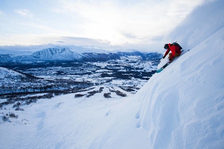ÅPNER IGJEN: Skisenteret i Oppdal har vært stengt siden onsdag i forrige uke. Nå åpner det igjen. Foto: Tore Meirik Oppdal skisenter Vangslia korona