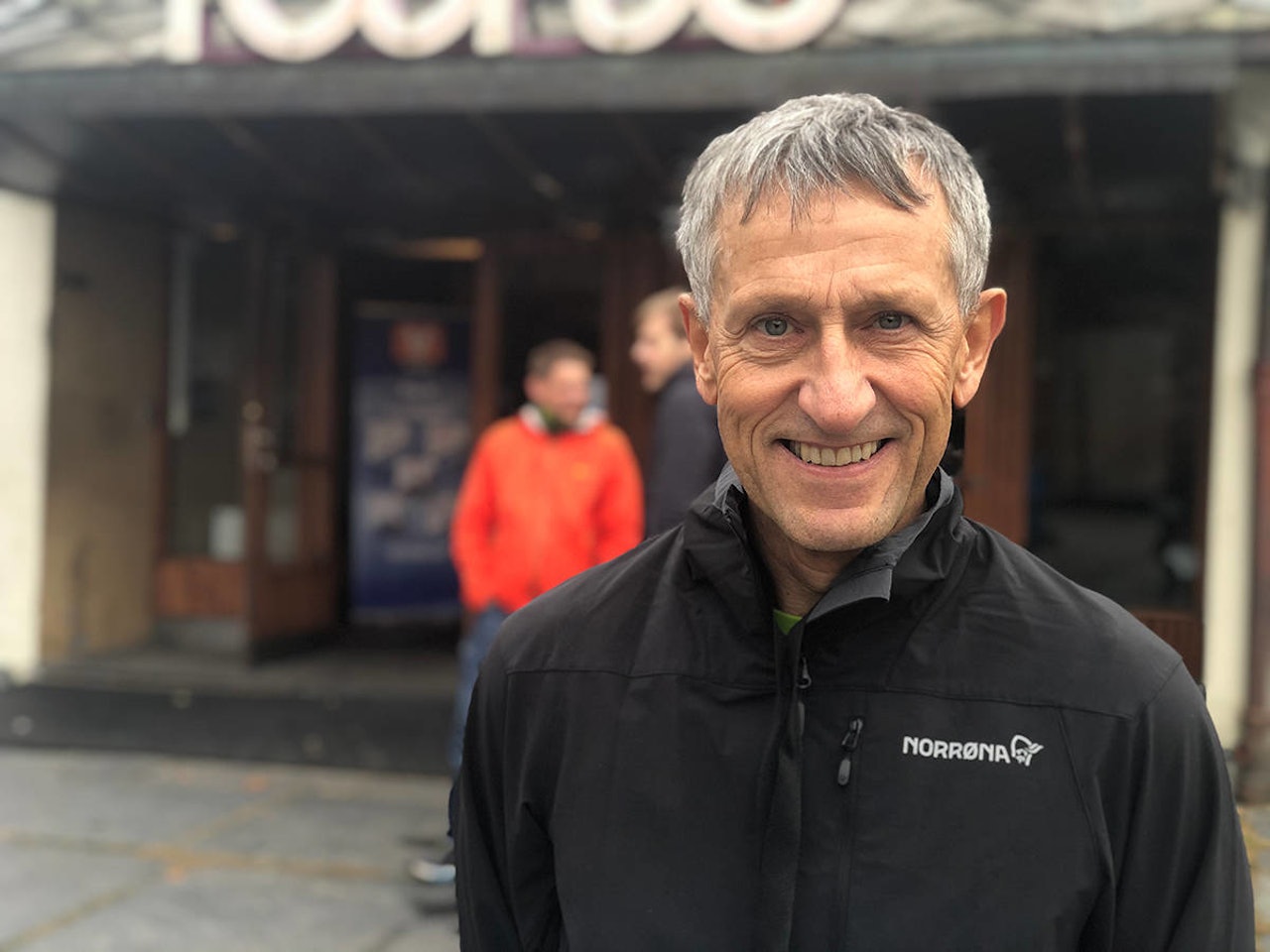 MOT PLANENE: Espen Nordahl, guidebokforfatter av flere toppturbøker, vil heller satse på topptur i Troms - fremfor skianlegg. Arctic ski topptur troms