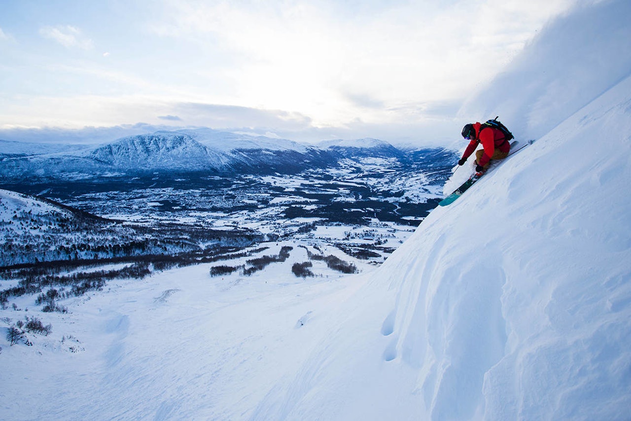 VINTERFERIE: Det er snart vinterferie i norske skianlegg. Dette sier kommuneoverlegene om de kommende ukene. Foto: Tore Meirik