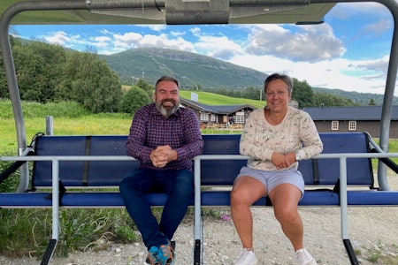 NYE EIERE OG DAGLIG LEDER: Marcus Barman er styreleder i Bjorli skisenter AS og styremedlem i Bjorli Utvikling AS. Anne Cathrine Enstad er ny daglig leder i Bjorli skisenter AS. Bjorli skisenter Bjorli utvikling