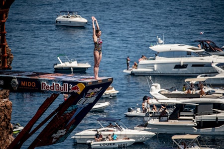 SPEKTAKULÆRT: Nå kan du se stupekonkurransen i Oslo. Foto: Red Bull Red Bull Cliff Diving
