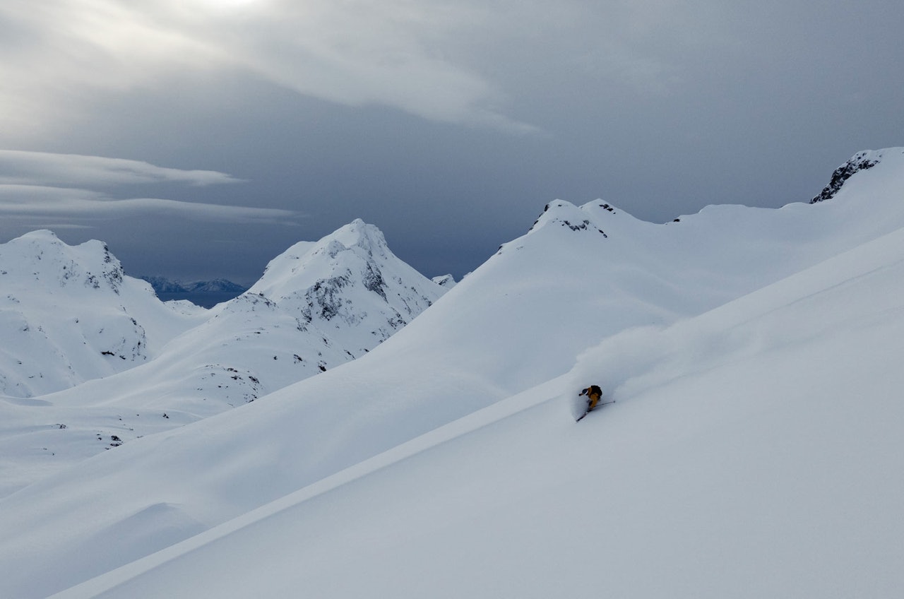 BIKEPEDE 2 SIDECAR: Er navnet på kortfilmen til Andreas Køhn om sykkel- og campingbaserte toppturer i noen av Norges fineste fjell. Filmen ser du på høstens Fri Flyt Film Tour. Bilde: Andreas Køhn Film Tour