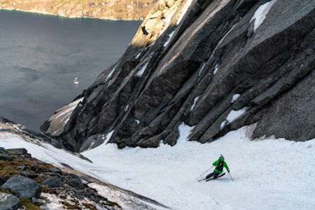 GLÆDER: I Glæder følger vi Petter Westgaard og hans søken i fjellet. Her fra Narvik. Foto: Kyrre Buxrud GLÆDER: I Glæder følger vi Petter Westgaard og hans søken i fjellet. Her fra Narvik. Foto: Kyrre Buxrud