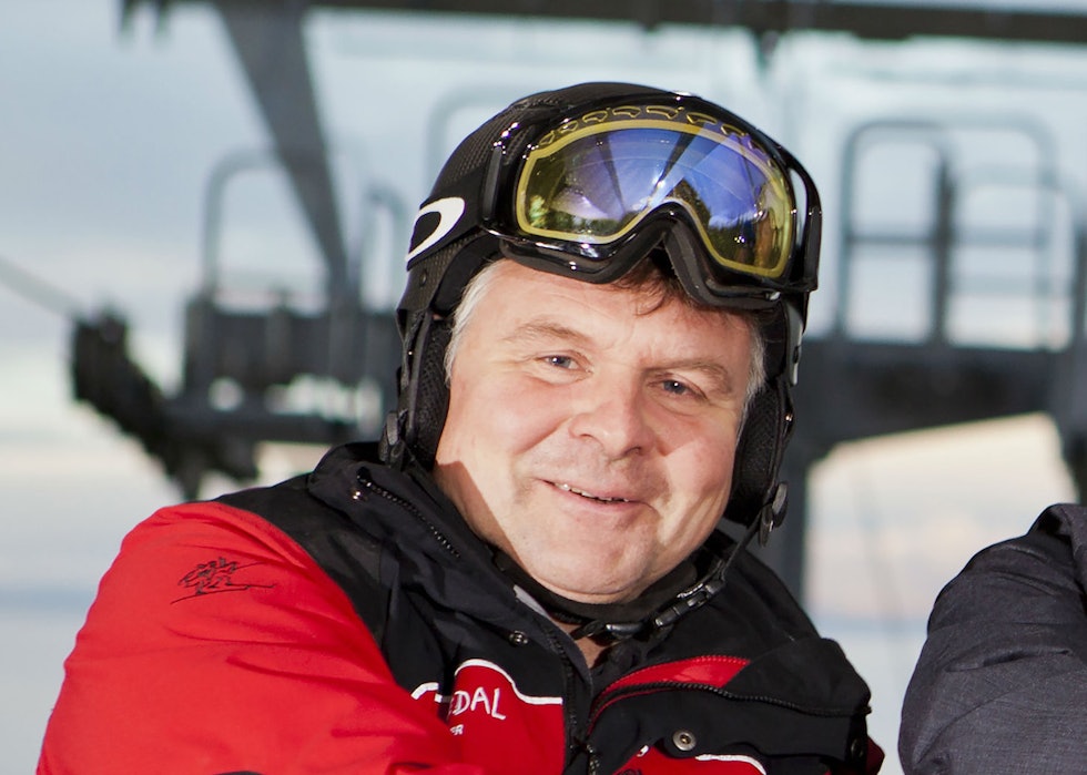 SIKKERHETSARBEIDET: Andreas Smith-Erichsen snakker for både SkiStar Trysil og SkiStar Hemsedal. – Vi benytter sikringsplaner, sjekklister, avviksrapporter og løpende systemoppfølging/utvikling for å forebygge ulykker. Skilting av kryss, farer og lignende er beskrevet i sikringsplanene og blir fulgt opp av internkontrollsystemet løpende, forsikrer Andreas Smith-Erichsen. Foto: SkiStar SIKKERHETSARBEIDET: Andreas Smith-Erichsen snakker for både SkiStar Trysil og SkiStar Hemsedal. – Vi benytter sikringsplaner, sjekklister, avviksrapporter og løpende systemoppfølging/utvikling for å forebygge ulykker. Skilting av kryss, farer og lignende er beskrevet i sikringsplanene og blir fulgt opp av internkontrollsystemet løpende, forsikrer Andreas Smith-Erichsen. Foto: SkiStar