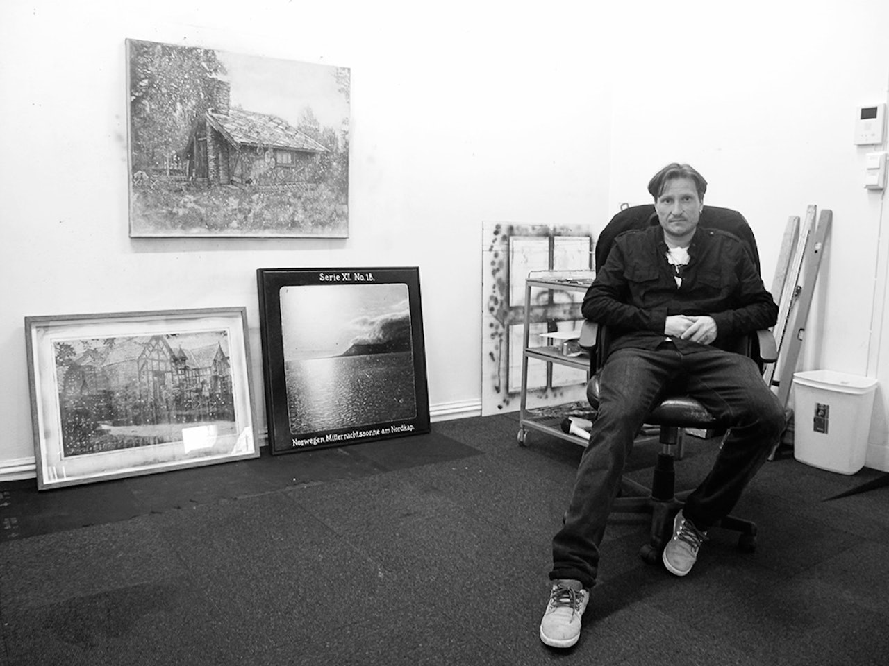 Henrik Kleppe i sitt atelier. Foto: Anders Holtet Henrik Kleppe