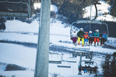 Skianlegg skisenter heiskort sesongkort priser oppdatert guide snowboard alpin freeride alpinanlegg Norge fri flyt priser