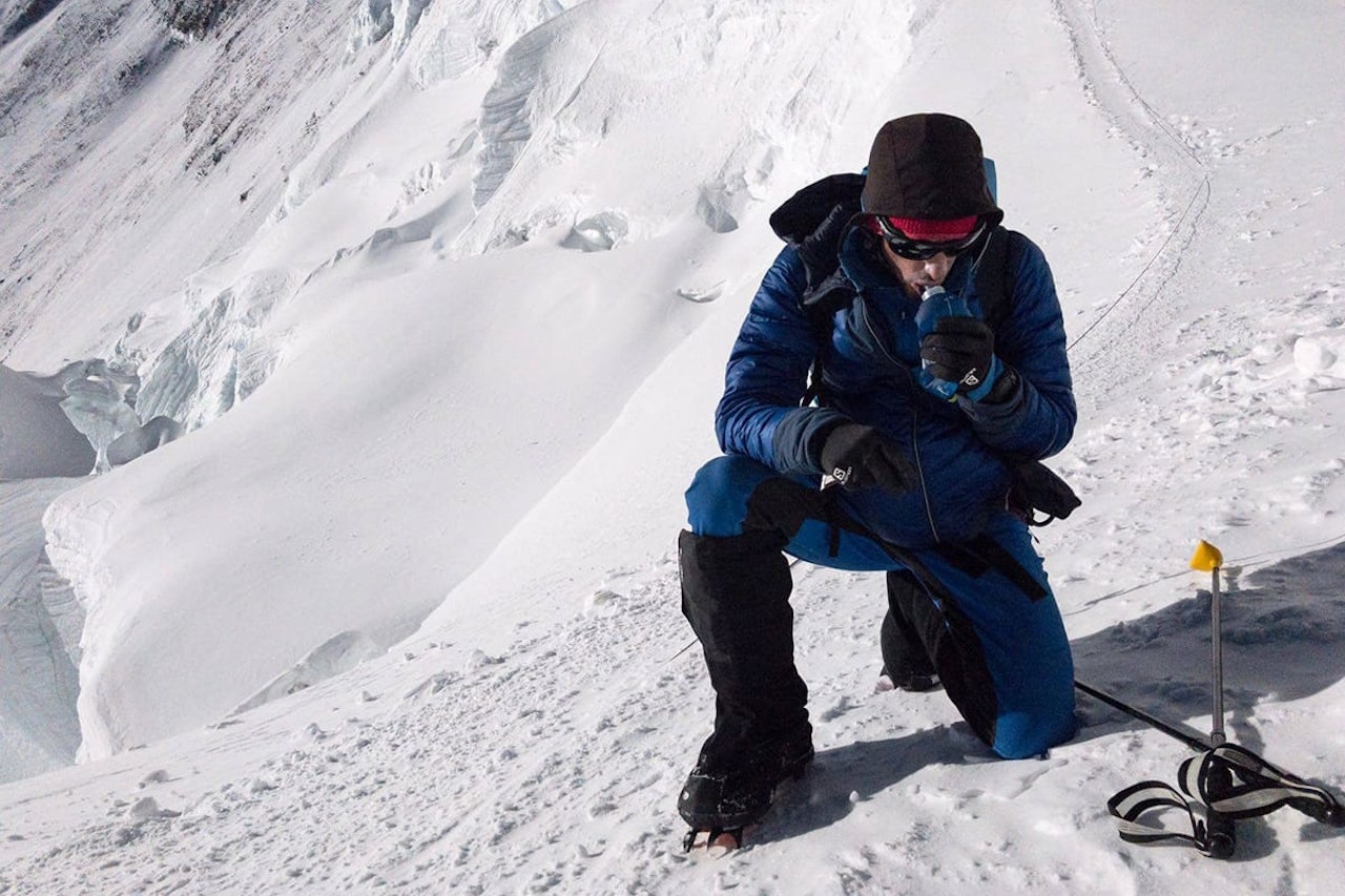 AVBRYTER REKORDFORSØK: Kilian Jornet og David Goettler avbryter rekordforsøket på Everest og Lhotse-traversen. Foto: Kilian Jornet 