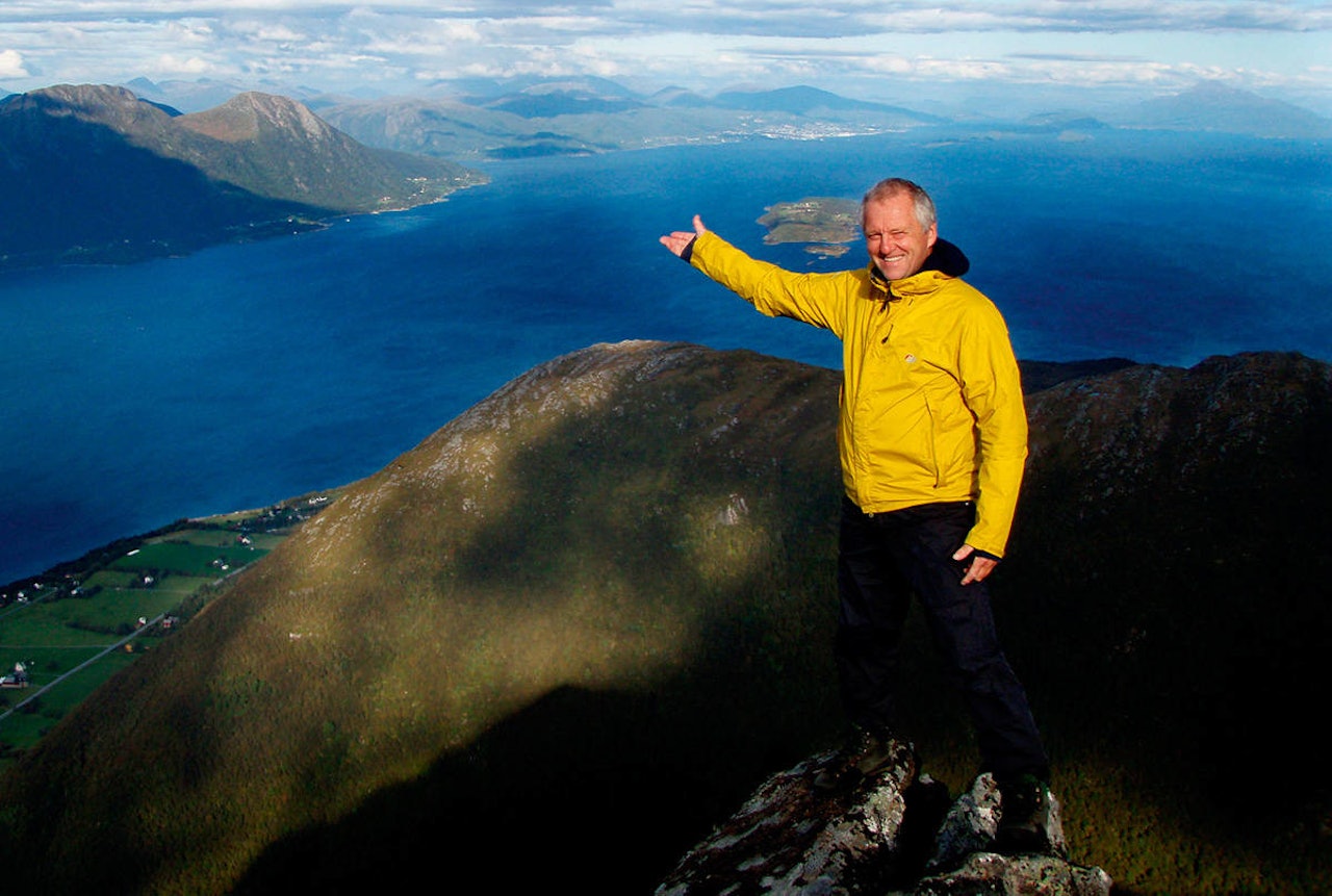 BLE 71 ÅR: Det var klatrelegenden Iver Gjelstenli som omkom i ulykken på Store Venjetind onsdag. Foto: Privat Iver Gjelstenli