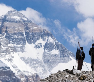 EVEREST: Flere skikjørere har gjort forsøk på å stå på ski ned Everest. Foto: Fredrik Schenholm Tomas Olsson Tormod Granheim dokumentar