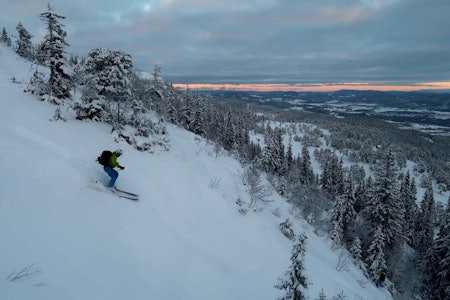 GARANTI: Vassfjellet får ta et kommunalt lån for å utvikle skianlegget. Foto: Bård Smestad