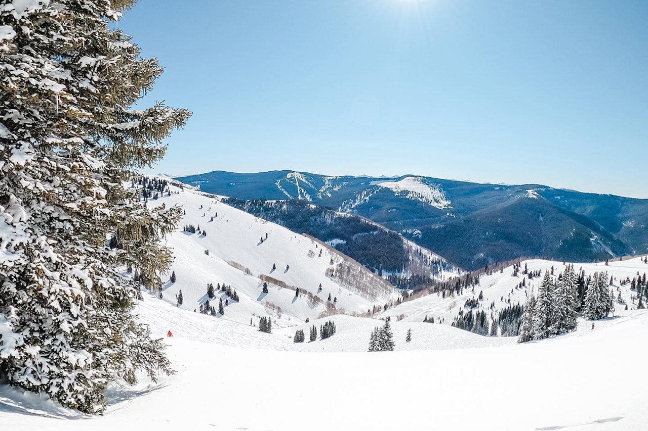 DONASJON: Vail-sjefen gjør en stordonasjon i kampen mot diskrimering og Covid-19 i USA. Foto: Vail Resort Vail Resort