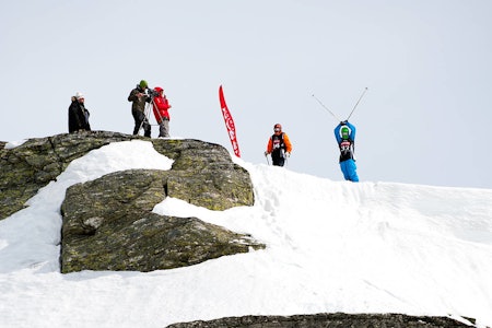 25. APRIL 2009: I rød hjelm: Magnus Tveito. I grønn hjelm: Torgrim Vole. På spill: Seier i Røldal, Norgescup og Freeride World Tour-kort. De er begge selvsagt invitert til RFC i år. Foto: Sverre Hjørnevik 25. APRIL 2009: I rød hjelm: Magnus Tveito. I grønn hjelm: Torgrim Vole. På spill: Seier i Røldal, Norgescup og Freeride World Tour-kort. De er begge selvsagt invitert til RFC i år. Foto: Sverre Hjørnevik