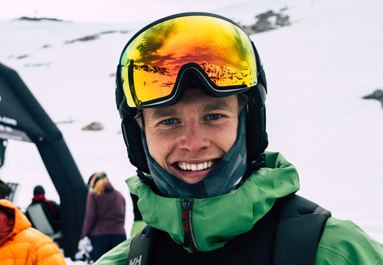 PÅ HJEMMEBANE: Petter Hørthe tilbringer helst sommeren hjemme på Smudmøre. Foto: Didrik Rasmussen/ derute.no PÅ HJEMMEBANE: Petter Hørthe tilbringer helst sommeren hjemme på Smudmøre. Foto: Didrik Rasmussen/ derute.no