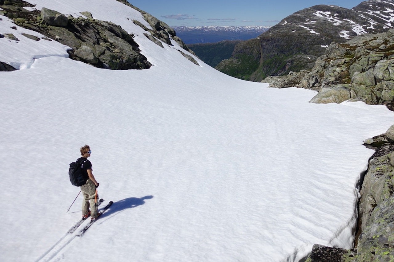 KNALLFORHOLD: Campene på Fonna kan nyte godt av været. Foto: Joakim Agartson KNALLFORHOLD: Campene på Fonna kan nyte godt av været. Foto: Joakim Agartson