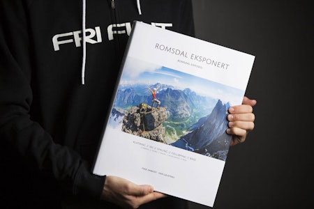 Romsdal Eksponert fra fri Flyt forlag, av Terje Aamodt og Iver Gjelstenli Romsdal Eksponert Fri Flyt