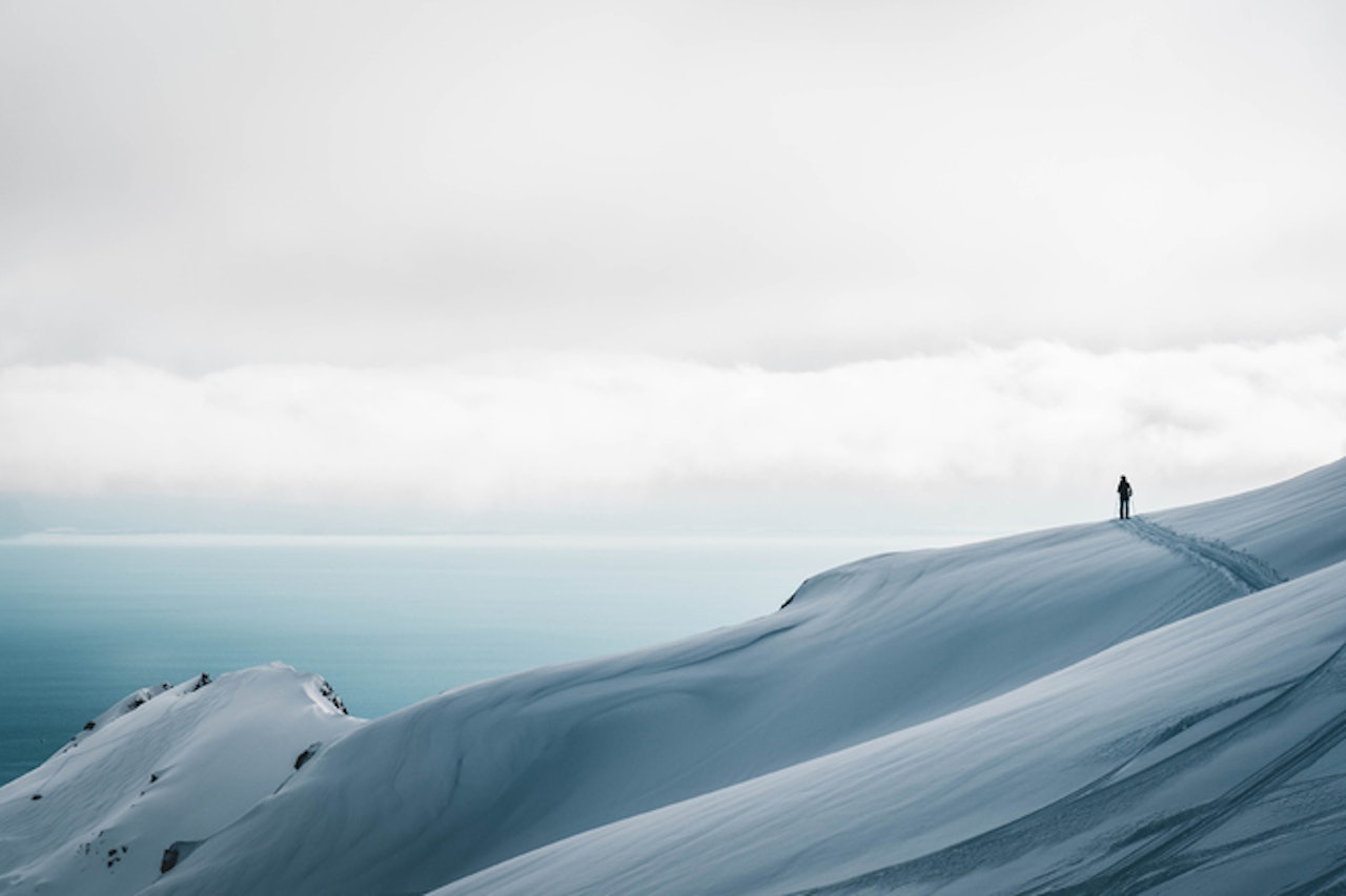 VINNERBILDER: Dette blinkskuddet fra Lofoten tok hjem seieren i årets store fotokonkurranse på frilfyt.no. Foto: Oscar Brynjarson Hallset VINNERBILDER: Dette blinkskuddet fra Lofoten tok hjem seieren i årets store fotokonkurranse på frilfyt.no. Foto: Oscar Brynjarson Hallset