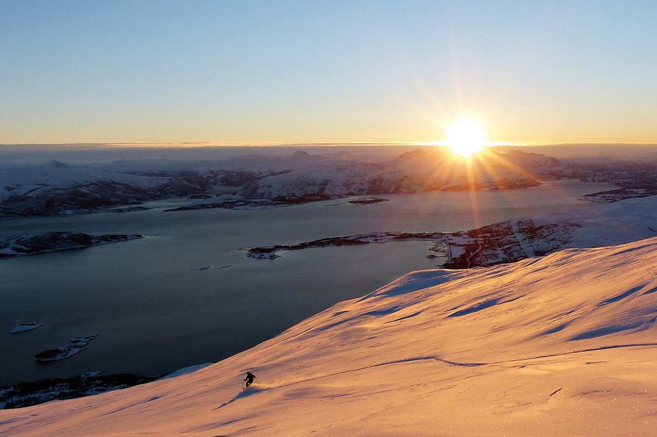 FLOTTE TURER: Området rundt Bodø byr på flotte turer. Her fra Kistratinden. Foto: Tor Erik Slette FLOTTE TURER: Området rundt Bodø byr på flotte turer. Her fra Kistratinden. Foto: Tor Erik Slette