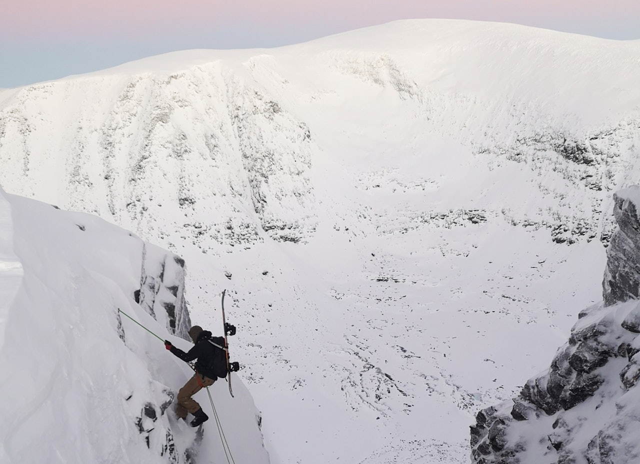 TROMS: Andreas Strømseth på vei inn i den superklassieke renna Øksehogget i Troms i helgen. Foto: Eivind Aanensen TROMS: Andreas Strømseth på vei inn i den superklassieke renna Øksehogget i Troms i helgen. Foto: Eivind Aanensen