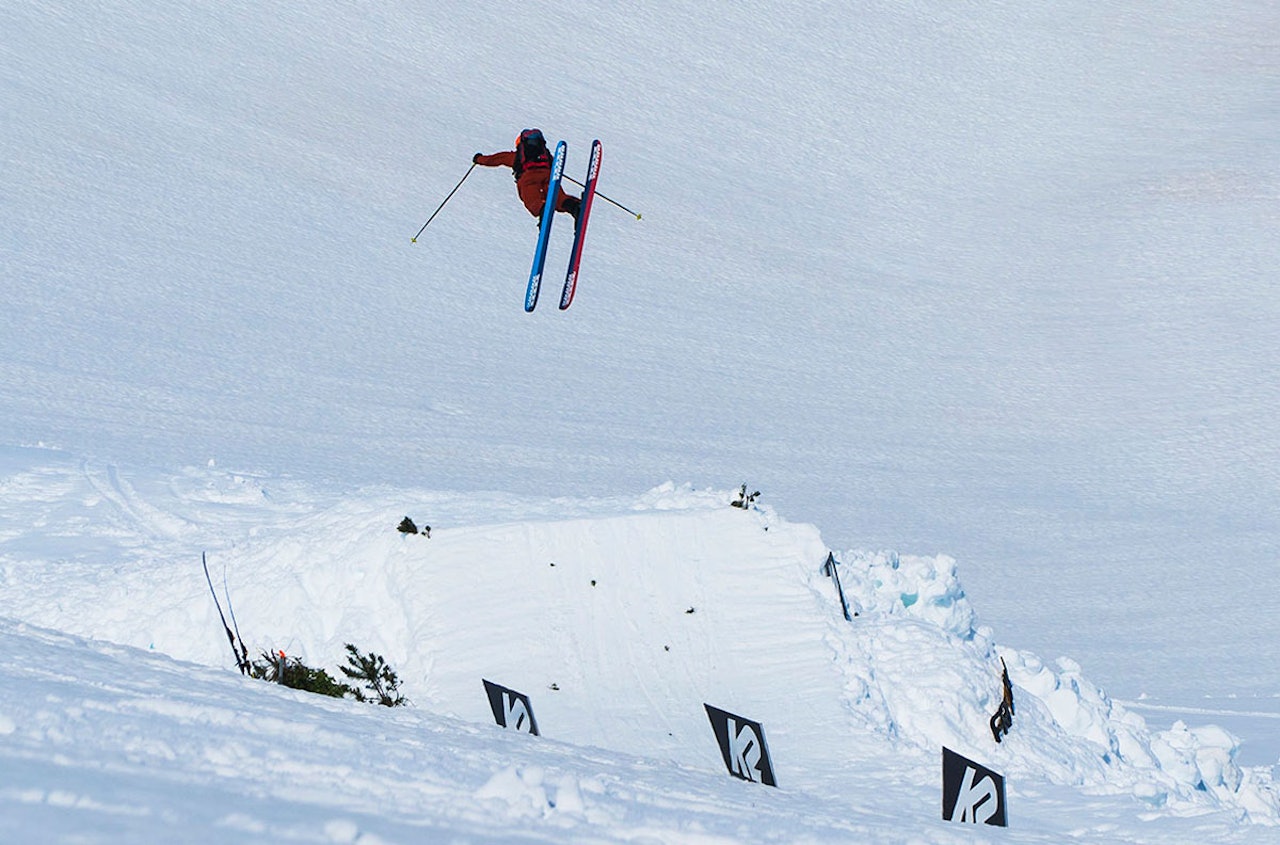 RIKTIG VEI: Erland Skogum sender en frontflip på det siste hoppet. Foto: Anders Vestergaard RIKTIG VEI: Erland Skogum sender en frontflip på det siste hoppet. Foto: Anders Vestergaard