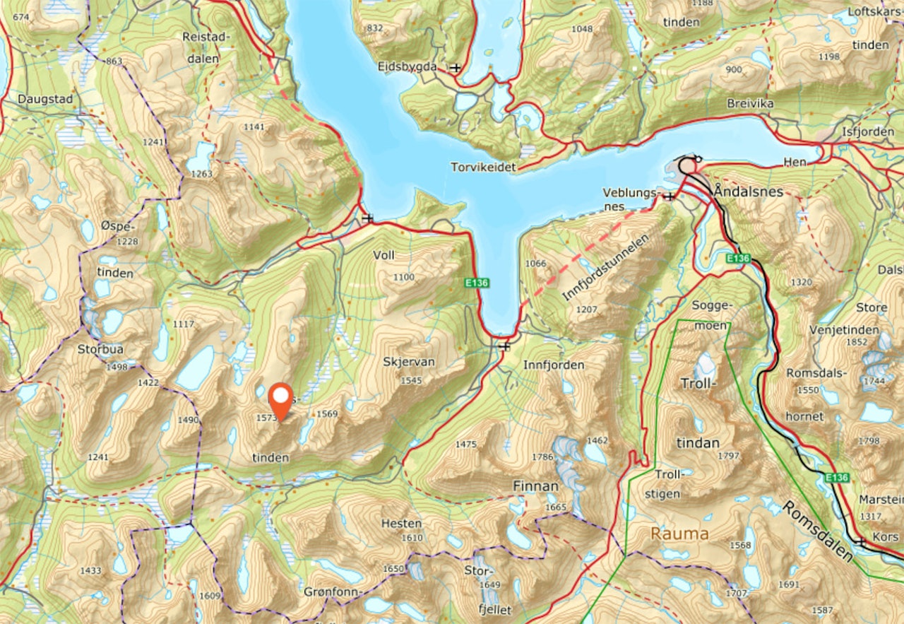 NONSTINDEN: Populært toppturfjell som ligger sørvest for Åndalsnes. NONSTINDEN: Populært toppturfjell som ligger sørvest for Åndalsnes.