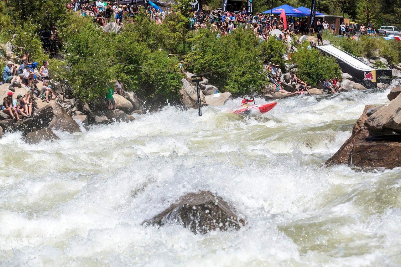 VANT IGJEN: Verdens beste elvepadler er en småbarnsmor fra Otta. Sist helg vant Mariann Sæther VM i brattpadling nok en gang. Foto: David Sodomka VANT IGJEN: Verdens beste elvepadler er en småbarnsmor fra Otta. Sist helg vant Mariann Sæther VM i brattpadling nok en gang. Foto: David Sodomka