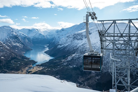 GOD START: Gondolen i Stryn har fått en god start. Foto: Bård Basberg GOD START: Gondolen i Stryn har fått en god start. Foto: Bård Basberg