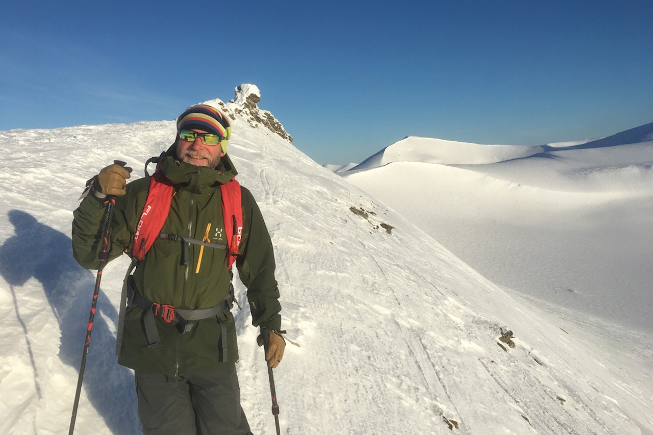 MIDNATT: Det var midnatt, sol og lite vind for Ole-Kristian Strøm. Foto: Ole-Kristian Strøm MIDNATT: Det var midnatt, sol og lite vind for Ole-Kristian Strøm. Foto: Ole-Kristian Strøm