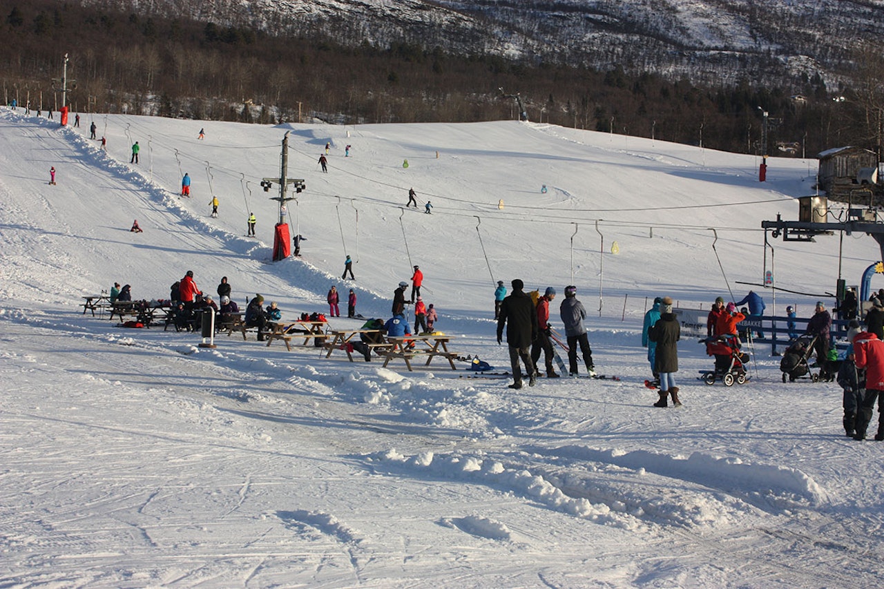 KVELDSÅPENT: Bjorli holder kveldsåpent og kan få rikelig med nysnø. Foto: Bjorli skisenter KVELDSÅPENT: Bjorli holder kveldsåpent og kan få rikelig med nysnø. Foto: Bjorli skisenter